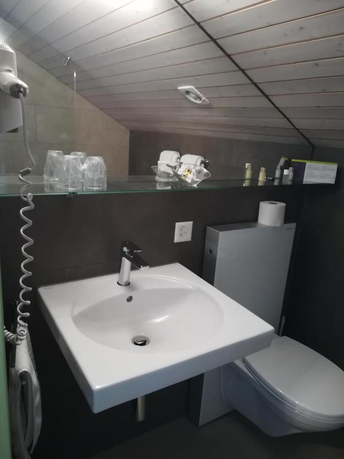 Hotel Rhodannenberg Ag Гларус Екстериор снимка